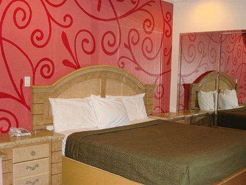 هيوستن The Symphony Inn & Suites المظهر الخارجي الصورة